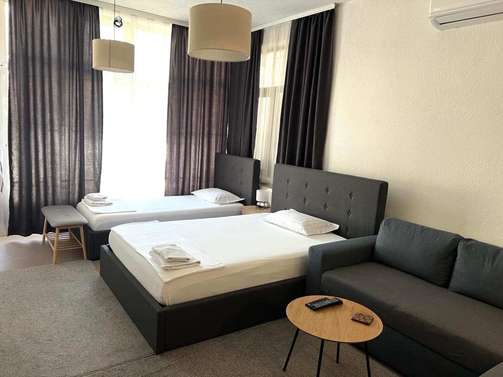 Апартаменты Friendly Rent Приштина Экстерьер фото